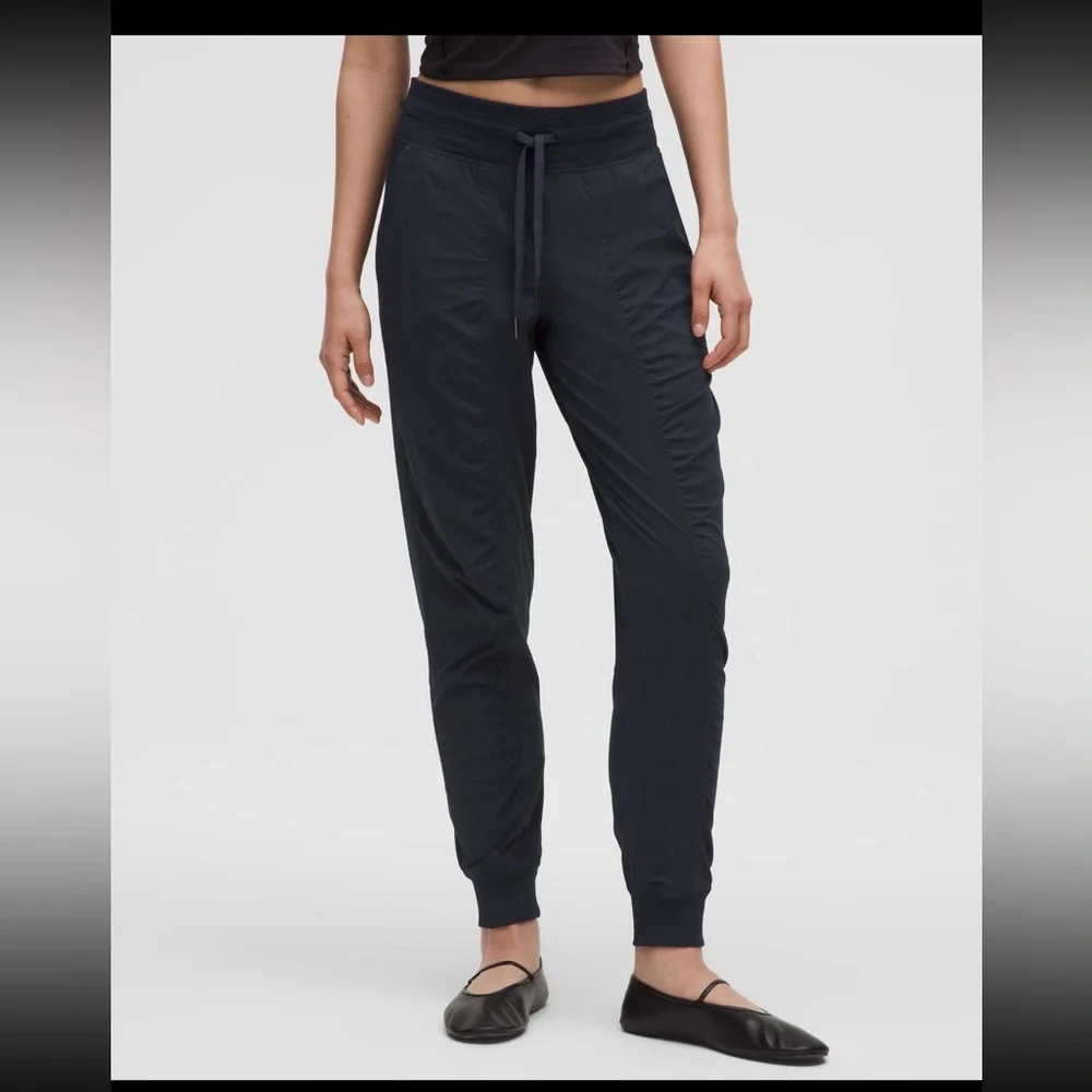 lululemon dance studio jogger - Picture 7 of 13